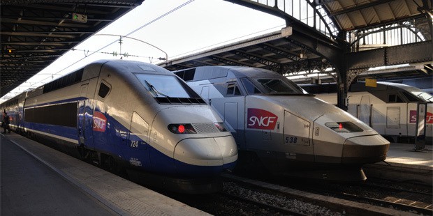 TGV SNCF en gare