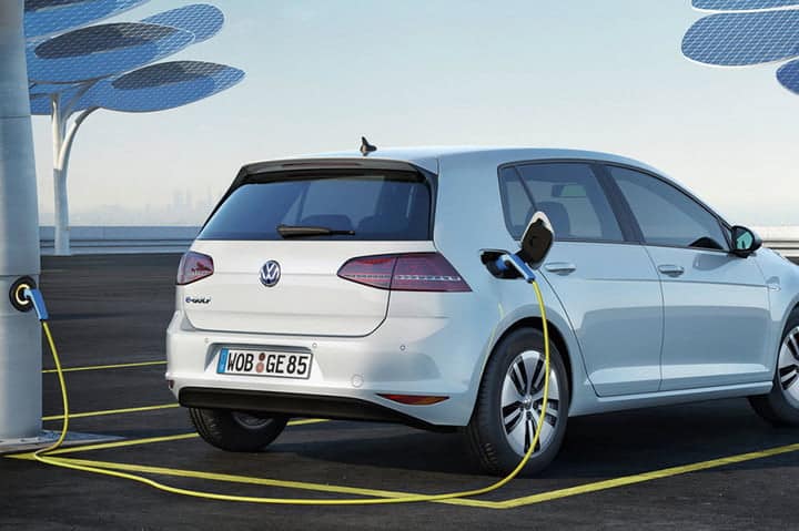Volkswagen se lance à l'assaut de Tesla avec une voiture électrique à moins de 20 000 euros