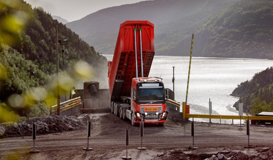 Premier camion autonome en Norvège lancé par Volvo.