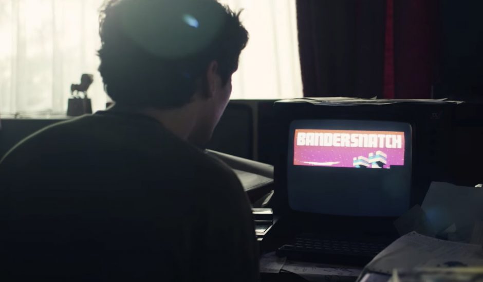 Black Mirror dévoile une bande-annonce pour son épisode inédit Bandersnatch.