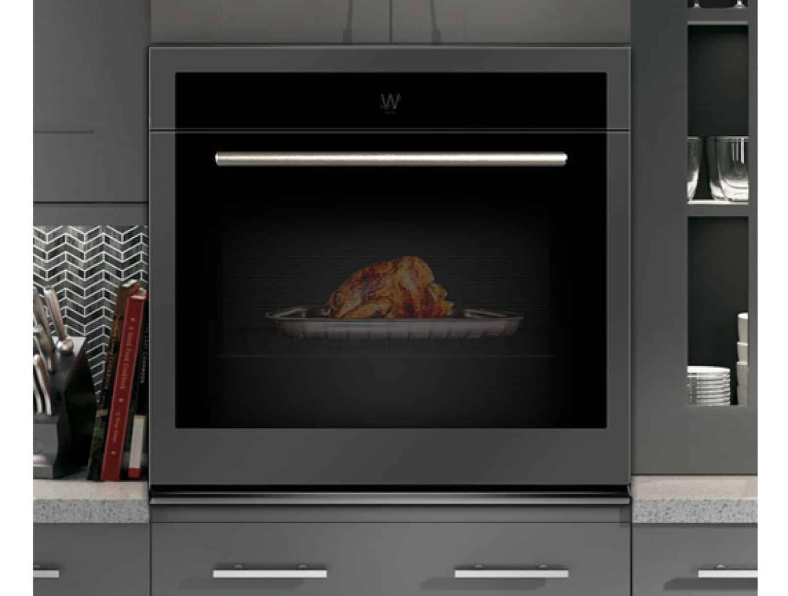Whirlpool présente un four connecté qui utilise la réalité augmentée pour vous aider à cuisiner et vous fournit également des recettes de cuisine