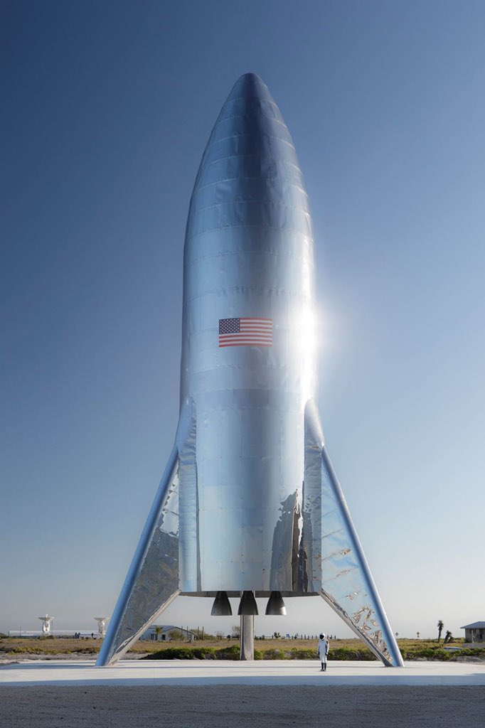 SpaceX révèle l'aspect du Starship au travers d'un tweet d'Elon Musk