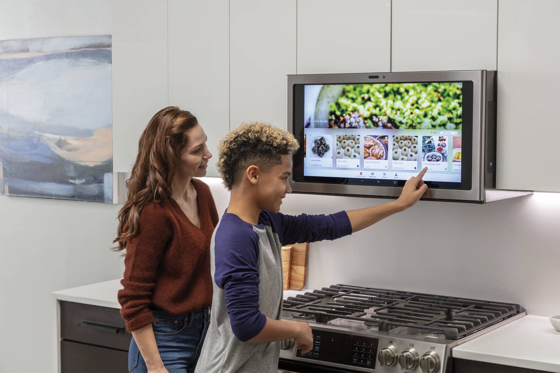 Kitchen Hub, un écran tactile placé au coeur de votre maison, permettant de contrôler cette dernière