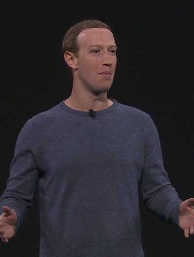 mark zuckerberg sur scène