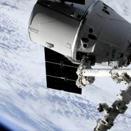 SpaceX livre l'ISS avec 2 500 kilos de marchandises.