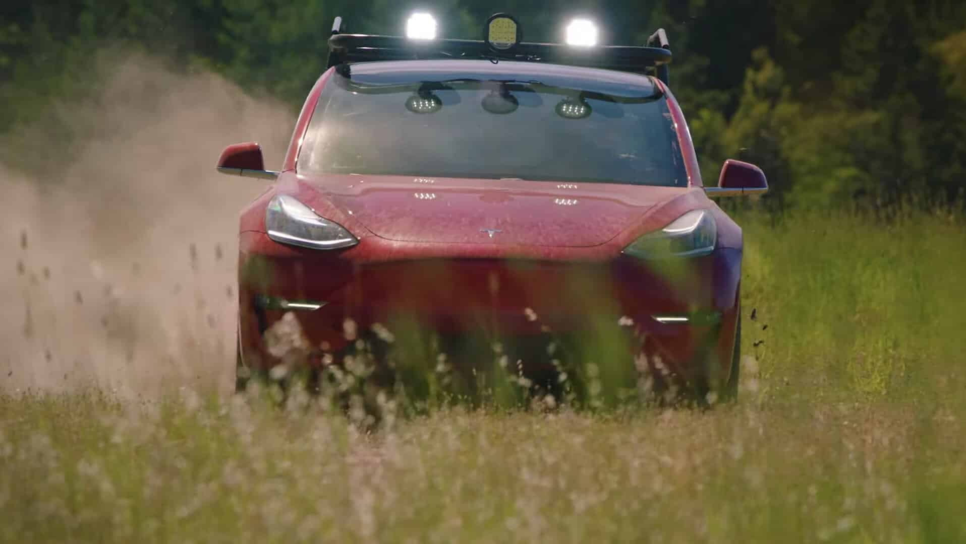 Un pick-up Tesla Model 3 créé par une YouTubeuse