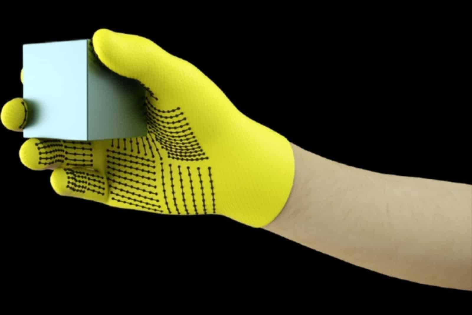 Le MIT fabrique un gant pour doter les robots de la sensation du toucher.