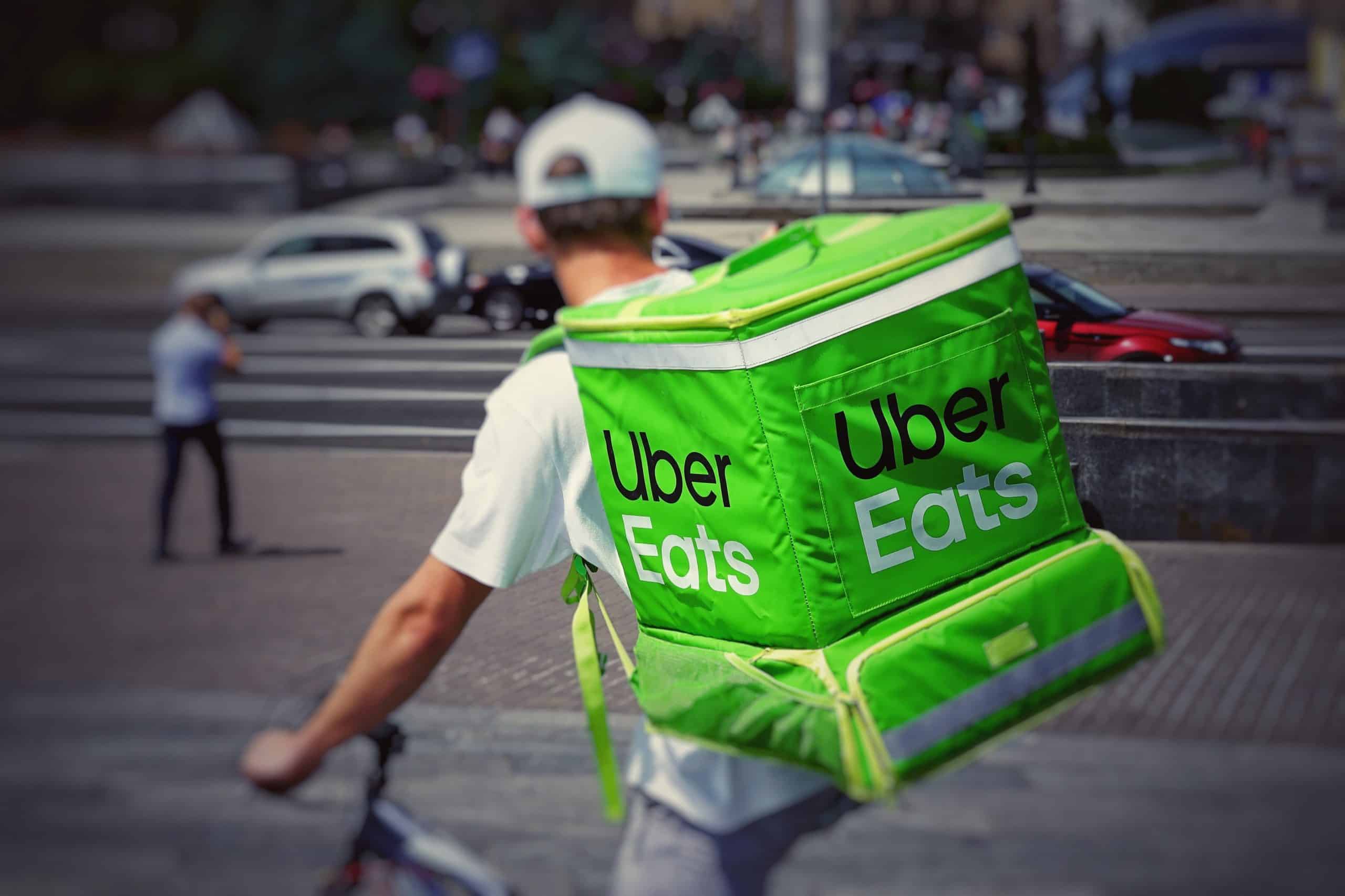 Uber Eats "dine-in"