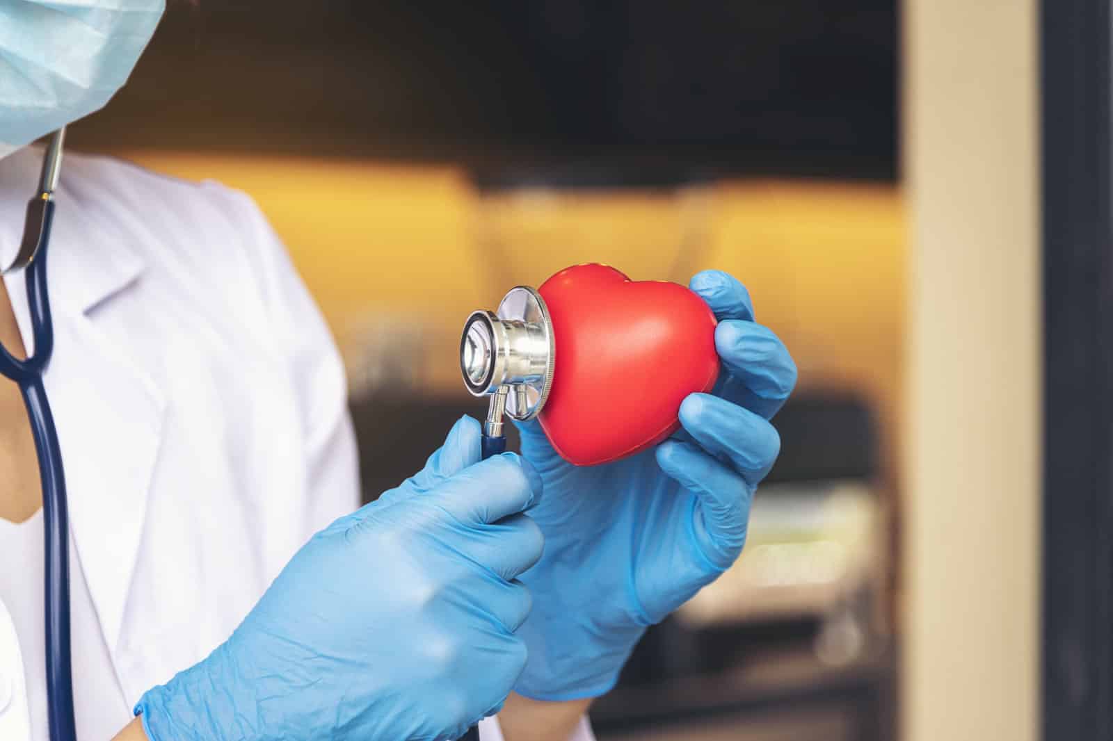 Un système d'IA peut analyser nos risques de mourir d'une maladie cardiovasculaire.