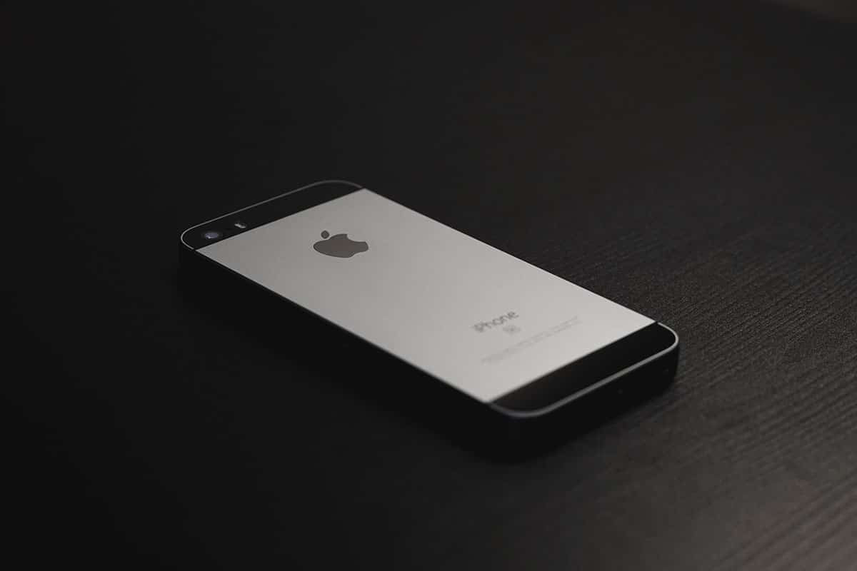 Les utilisateurs d'iPhone 5 doivent le mettre à jour avant le 3 novembre