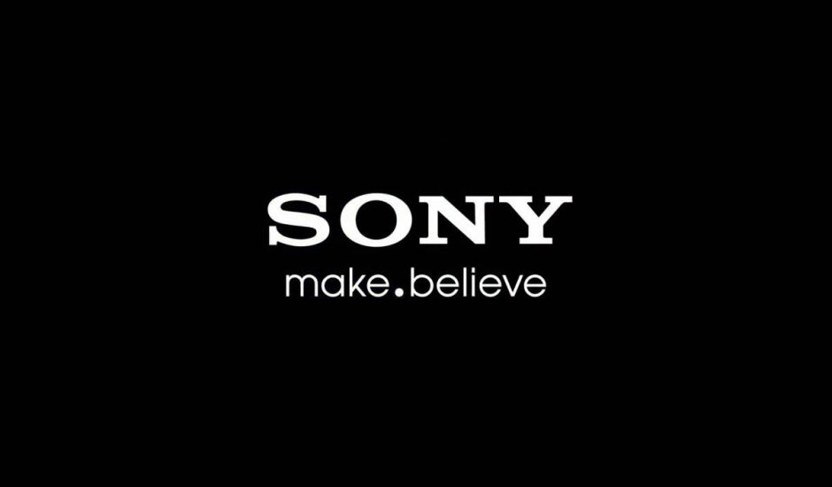 Le logo Sony et le slogan de la firme sur fond noir.