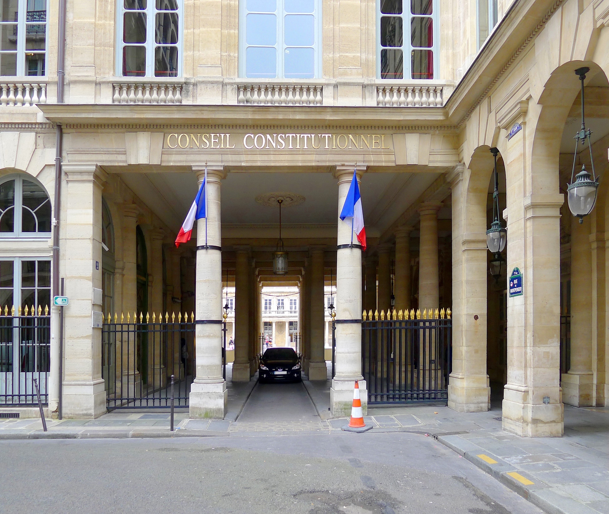 Conseil constitutionnel 2 rue de Montpensier.