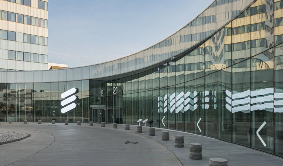 L'entrée du siège d'Ericsson en Suède