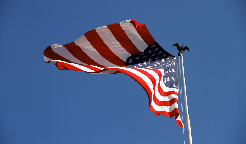 Le drapeau des États-Unis.