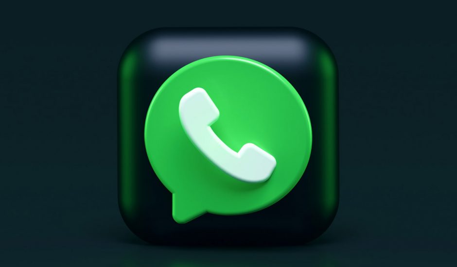 Le logo de WhatsApp en 3D.