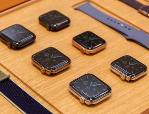 Aperçu de plusieurs Apple Watch.