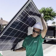 Aperçu d'un employé de SolarCity.