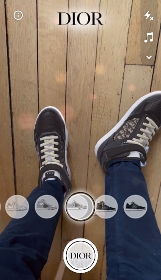 effet de réalité augmentée snapchat de la paire de chaussures Dior B27