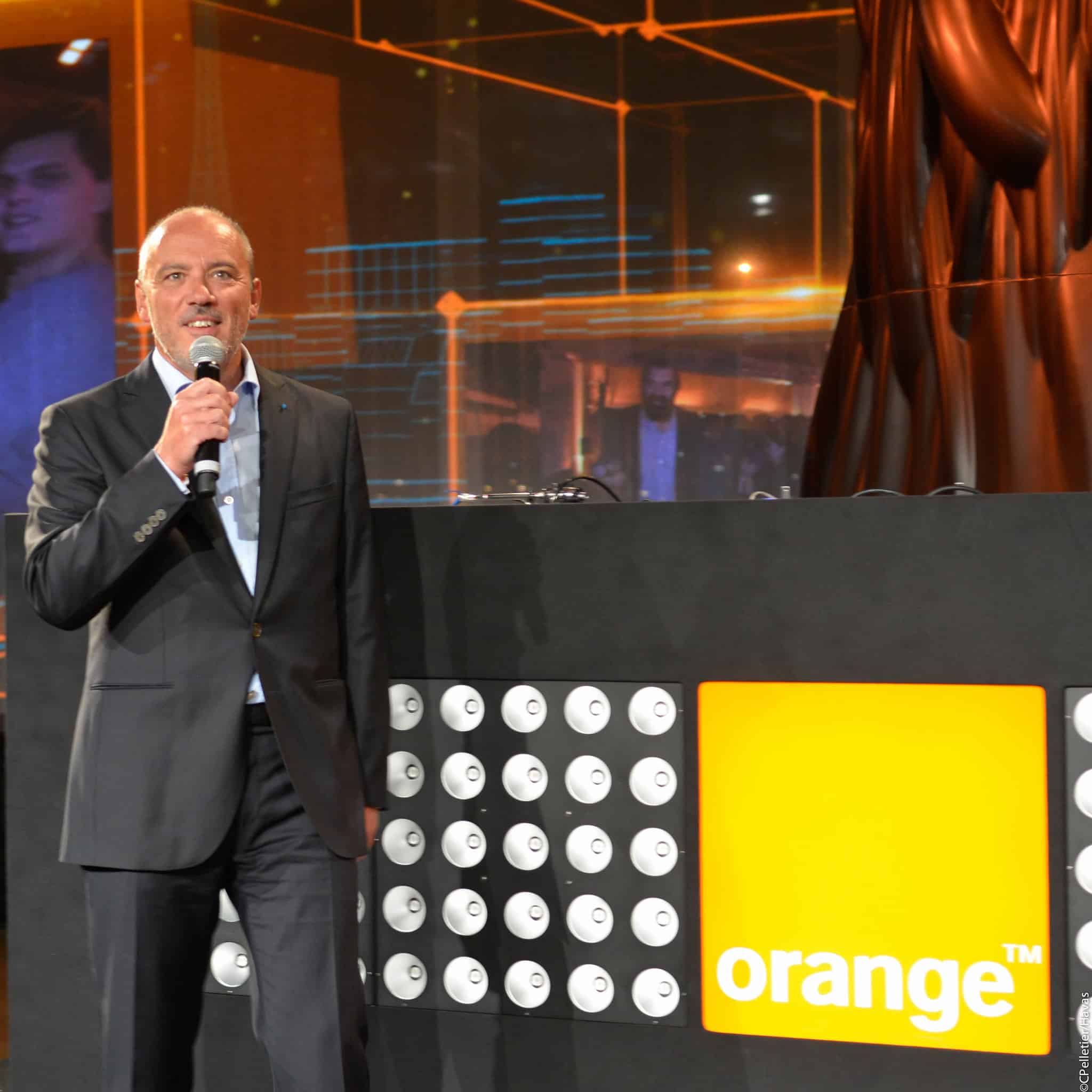Stéphane Richard, PDG d'Orange, parlant lors d'une présentation