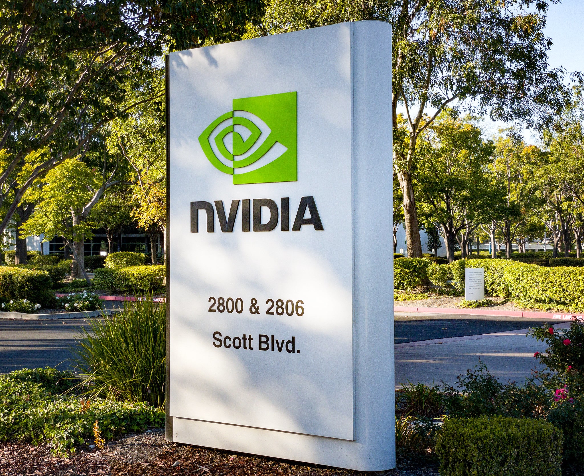 Panneau de Nvidia devant ses locaux de Santa Clara