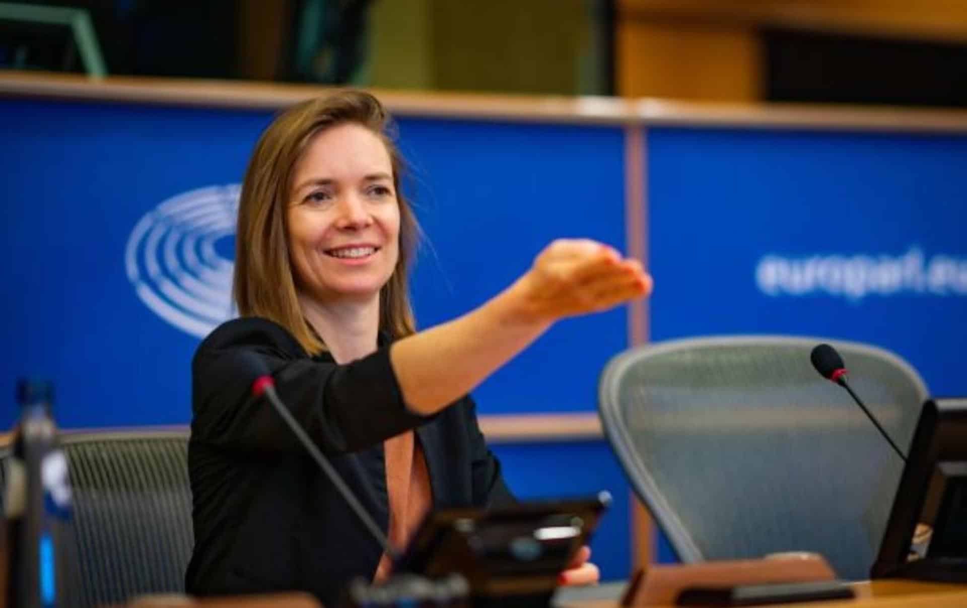Aperçu d'Anna Cavazzini au Parlement européen.