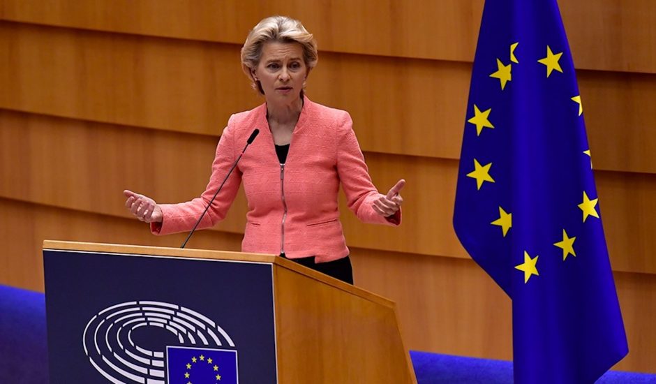 Aperçu d'Ursula von der Leyen au Parlement européen.
