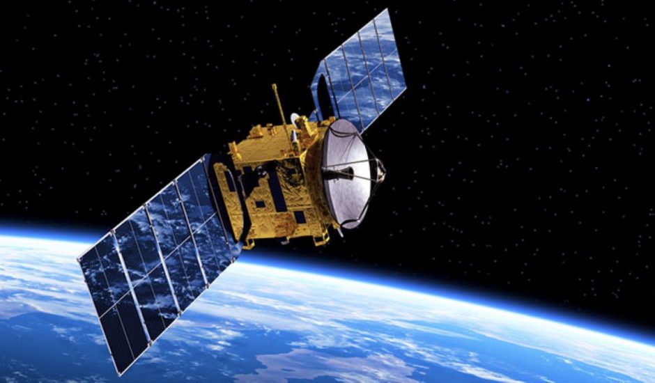 un satellite du réseau américain SATCOM