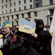 Aperçu d'une manifestation pour soutenir l'Ukraine.