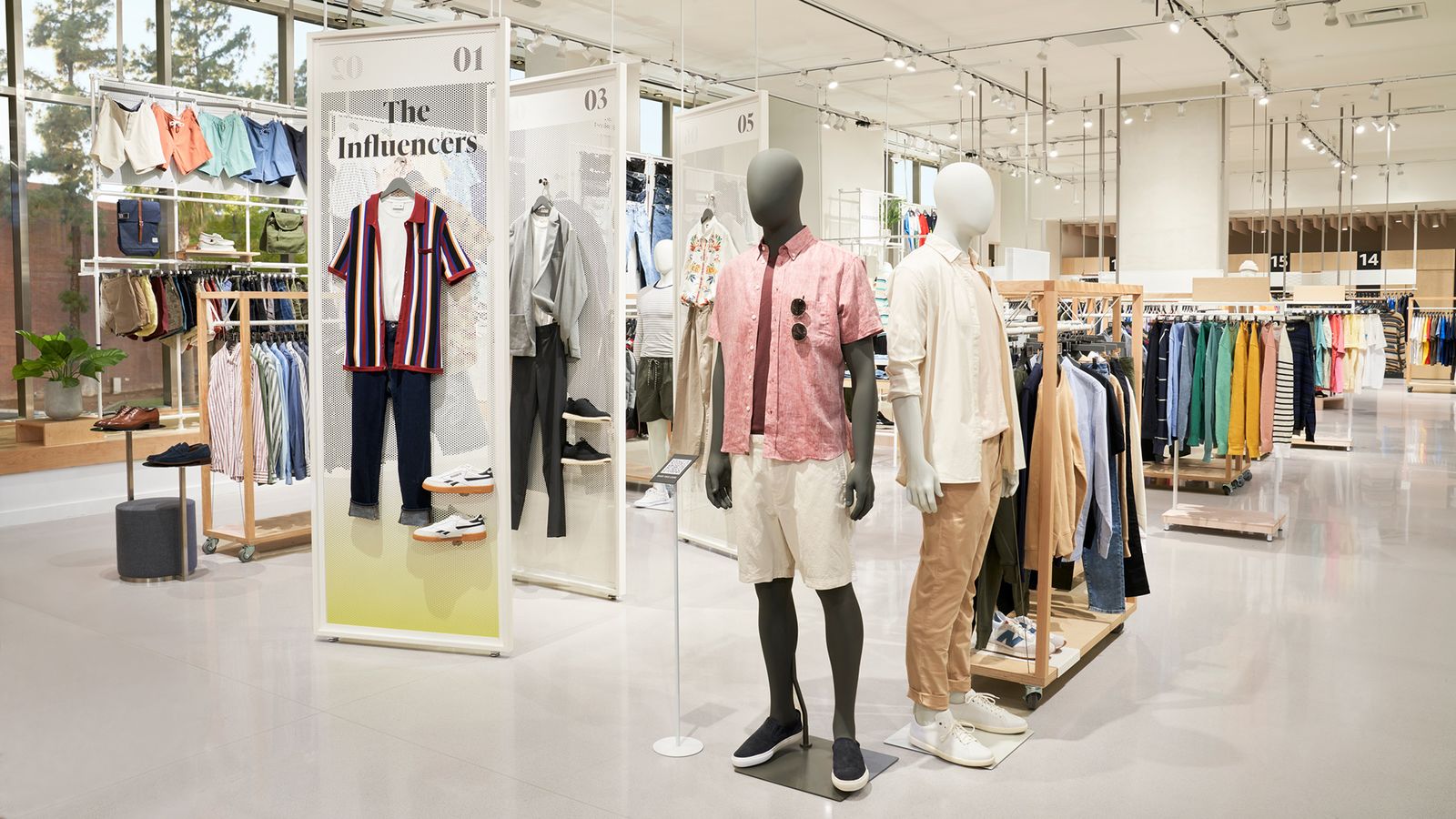 Amazon ouvre son tout premier magasin de vêtements, Amazon Style