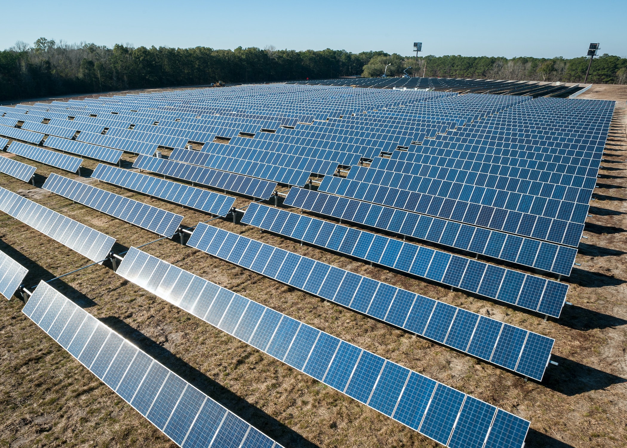 Les panneaux photovoltaïques se dotent de matériaux alternatifs moins coûteux