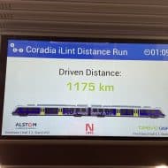 Ecran d'affichage montrant le record du train à hydrogène Coradia iLint d'Alstom