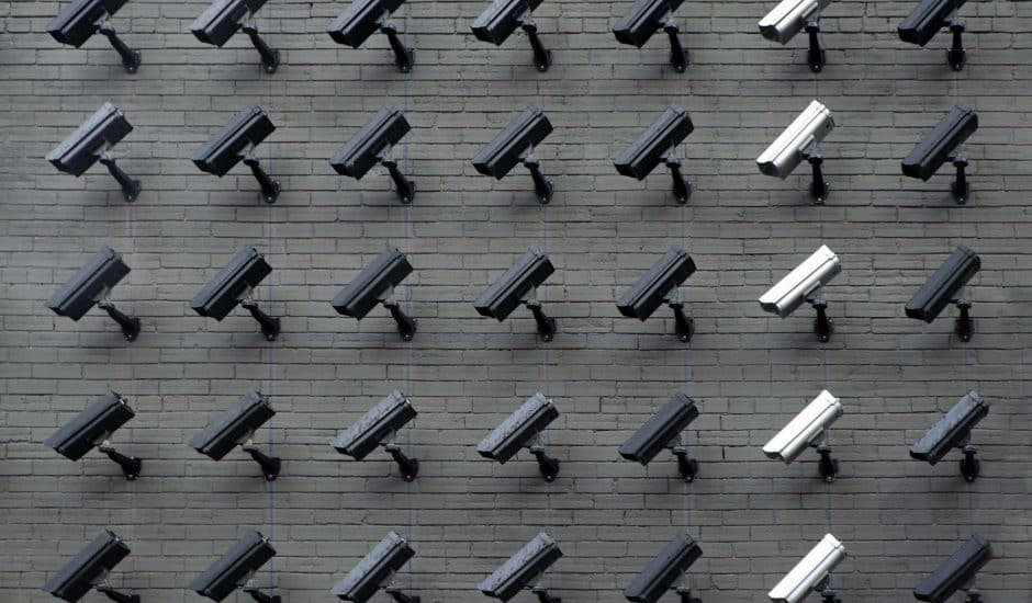 Mur de caméras de surveillance
