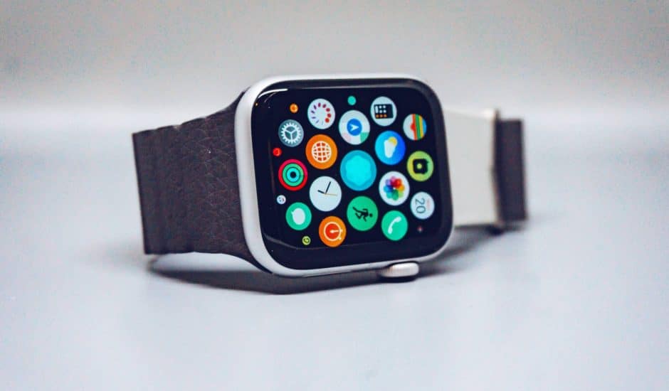 Une Apple Watch.