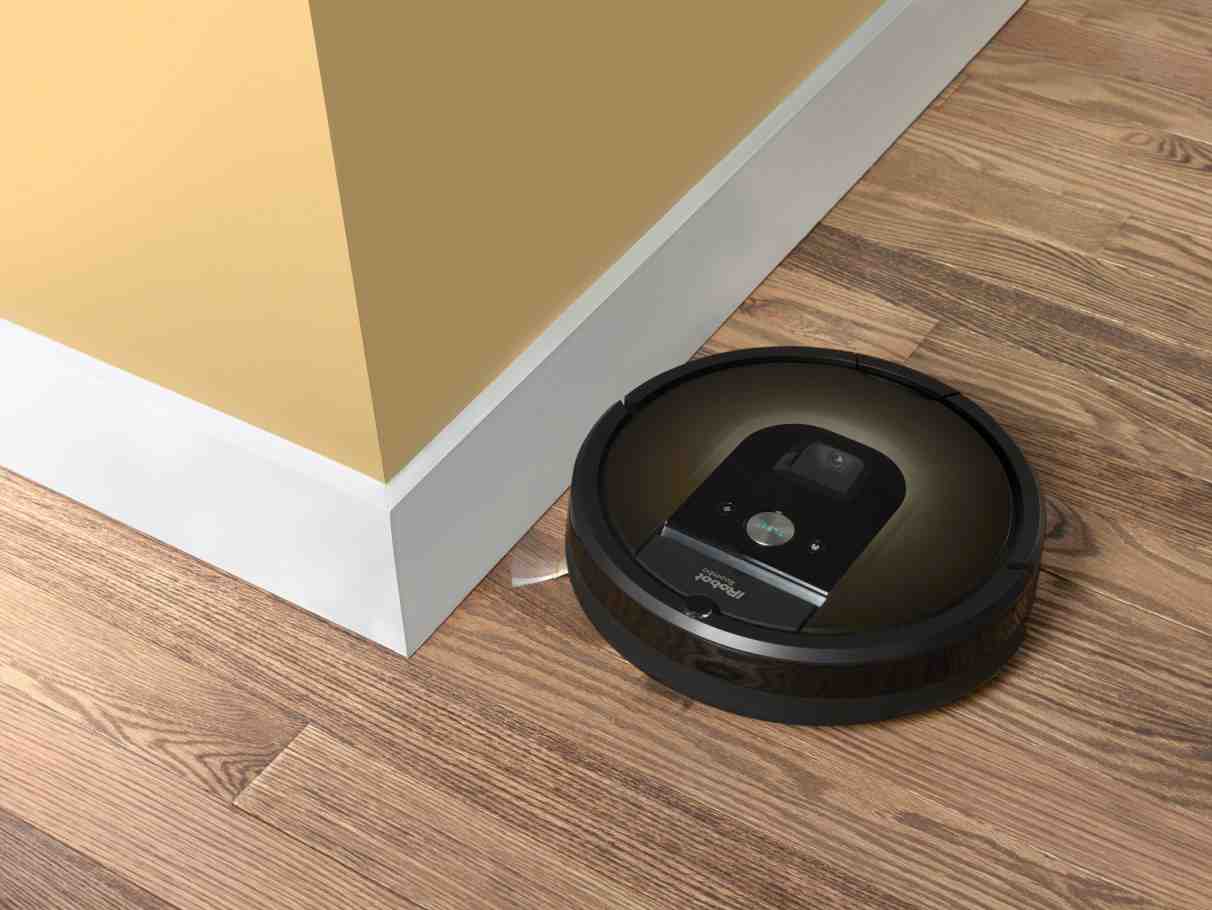 Un aspirateur Roomba d'iRobot.