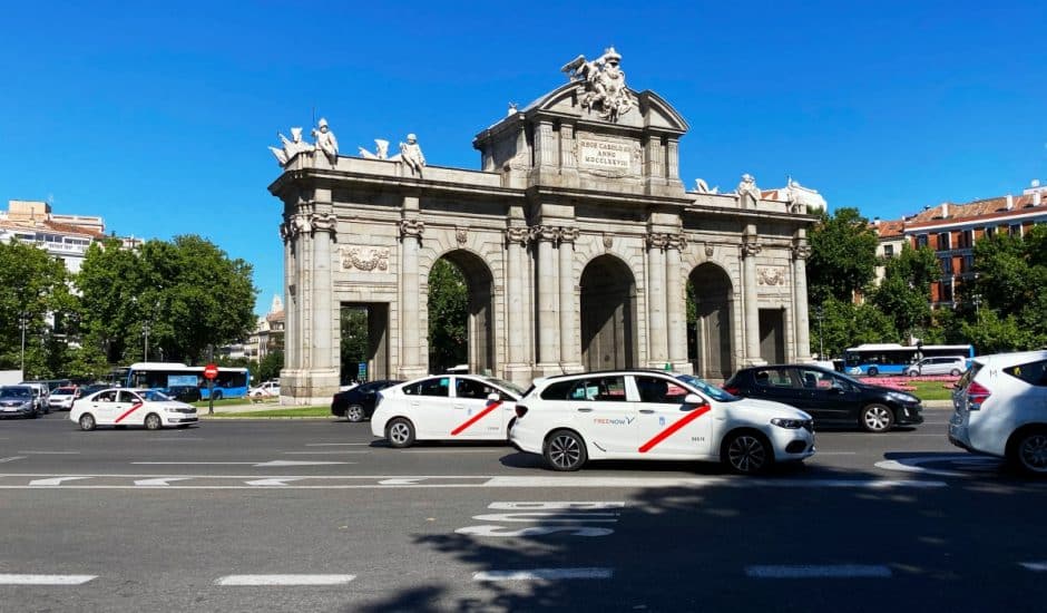 Des taxis à Madrid.