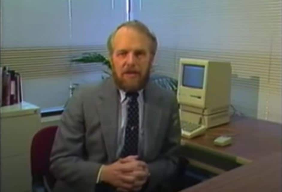 John Warnock, à l'époque où il était directeur général d'Adobe.