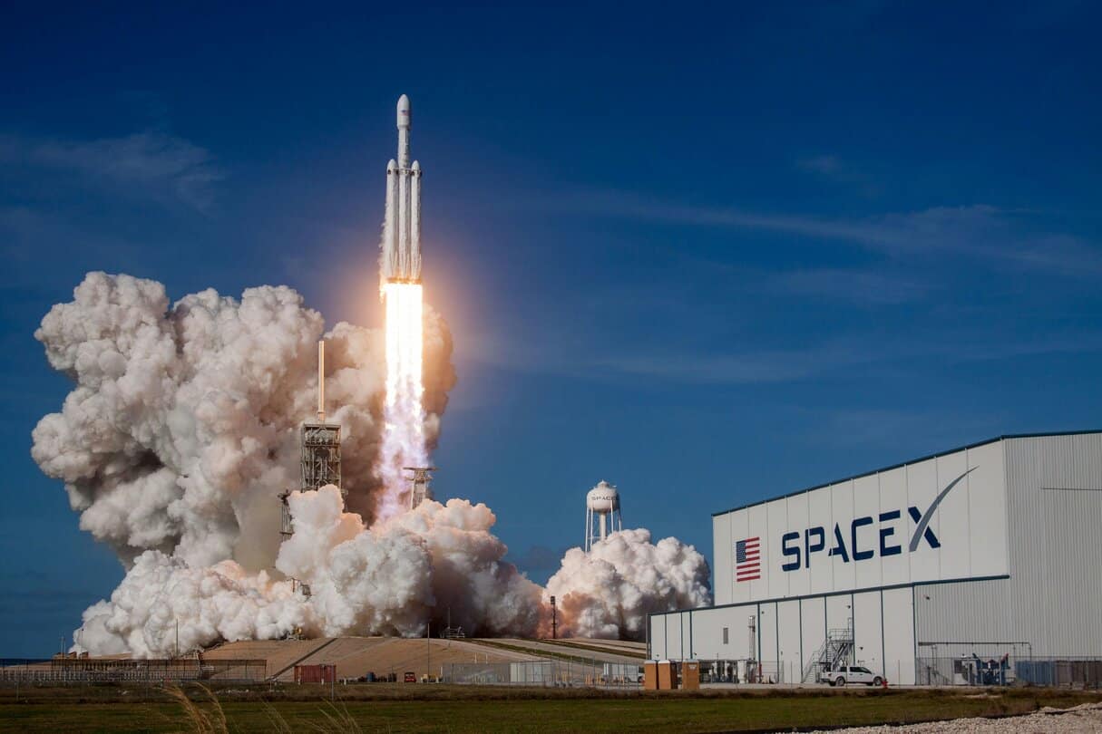 Le Falcon Heavy de SpaceX.