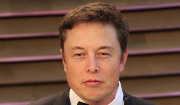 Elon Musk lance "Macrohard", une riposte directe à Microsoft et un nouveau pied de nez à Bill Gates