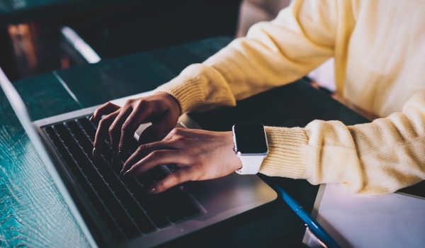 Etude : l'IA change les règles du jeu de la recherche en ligne