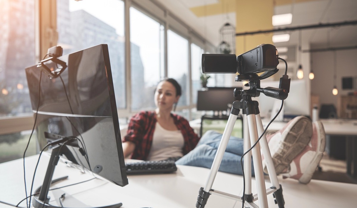 Le rôle des plateformes d’influence dans la professionnalisation du secteur