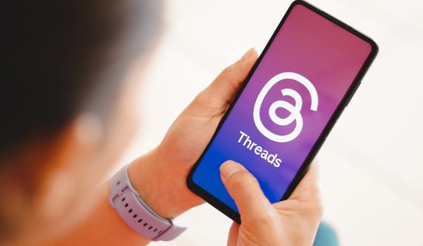 Meta transforme Threads en machine à discussions pour rivaliser avec Reddit