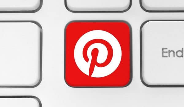 Et si OpenAI mettait la main sur Pinterest ? La rumeur agite déjà les marchés