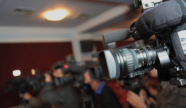 Selon le Reuters Institute, les médias et le journalisme entrent dans une nouvelle ère