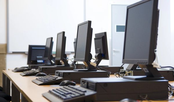 En 2025, les ventes de PC ont fortement progressé, mais 2026 s'annonce déjà plus compliquée