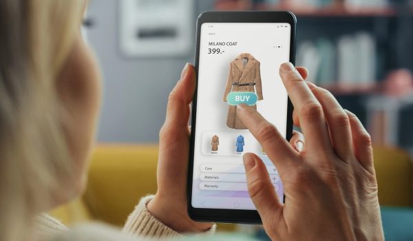 Étude IBM : pourquoi les marques doivent désormais séduire des agents IA, pas seulement des clients