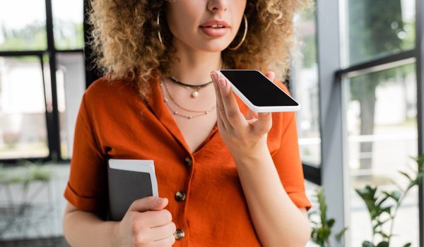 Votre smartphone vous écoute-t-il à votre insu ? Google, accusé d'écoutes, verse 68 millions pour éviter un procès