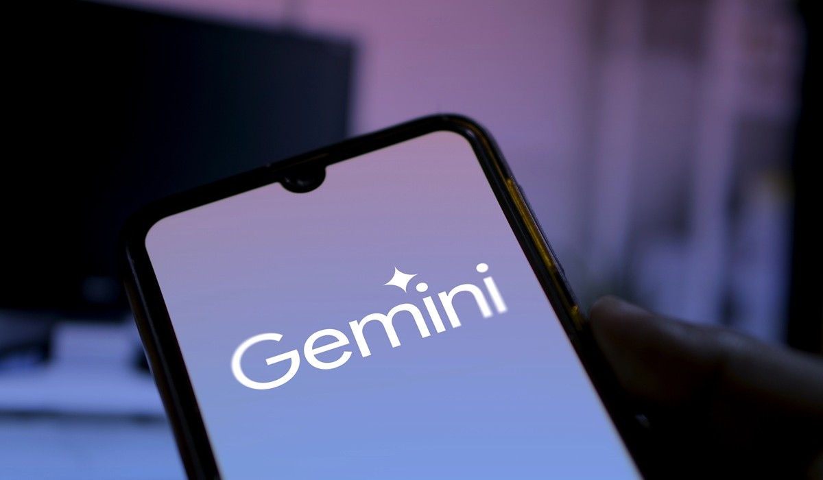 Veo de Google passe au vertical et transforme les images en vidéos sociales