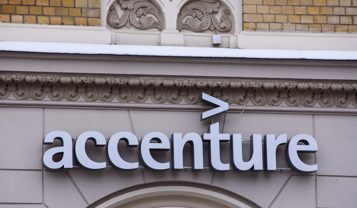 Mistral AI s’allie à Accenture pour accélérer le déploiement massif de l’IA en entreprise