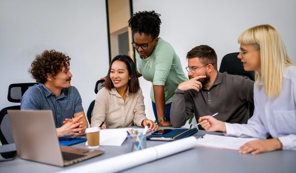 Un milliard d'euros pour la French Tech : comment l'État veut faire travailler les start-ups françaises