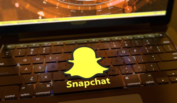 Meta travaillerait sur une nouvelle app de photos éphémères concurrente de Snapchat